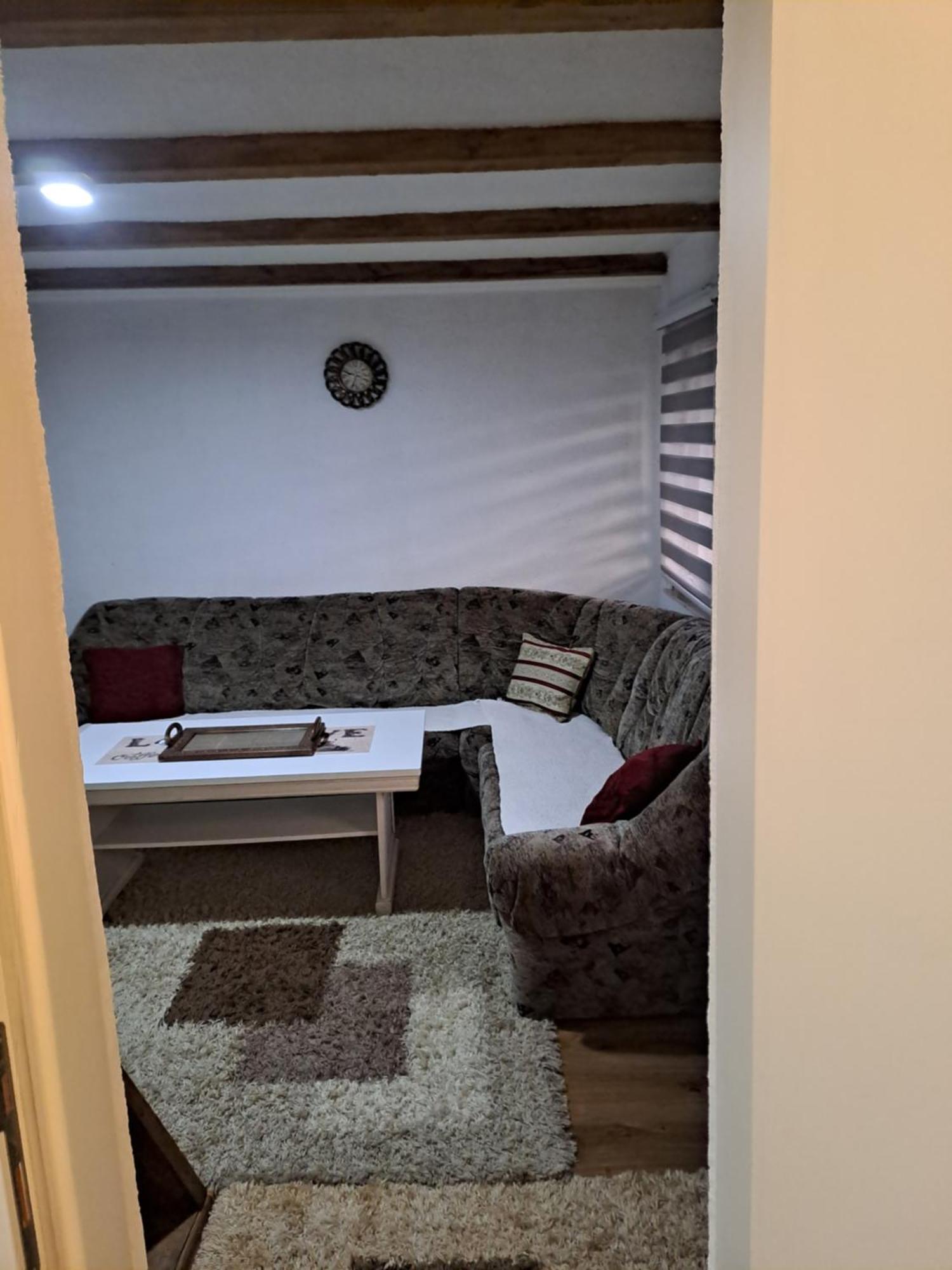 Natural House Високо Экстерьер фото