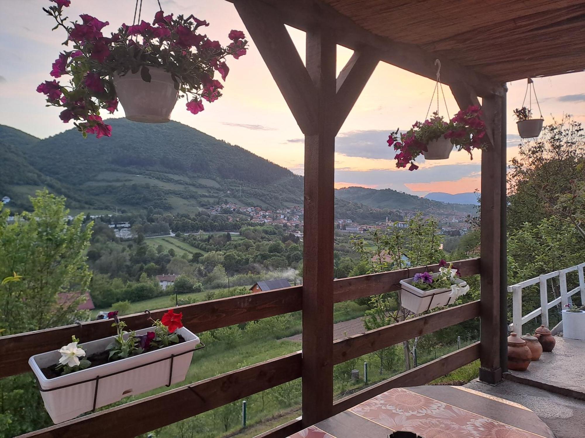 Natural House Високо Номер фото